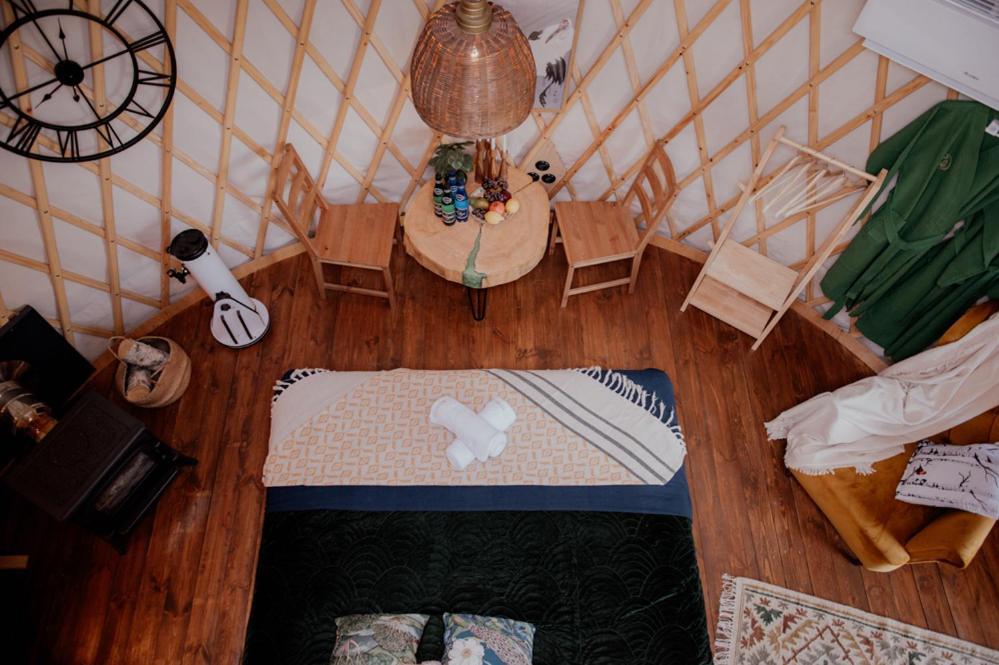 Jurty Z Widokiem, Prywatna Balia- Dzikolas Glamping Krasnobrod Ngoại thất bức ảnh