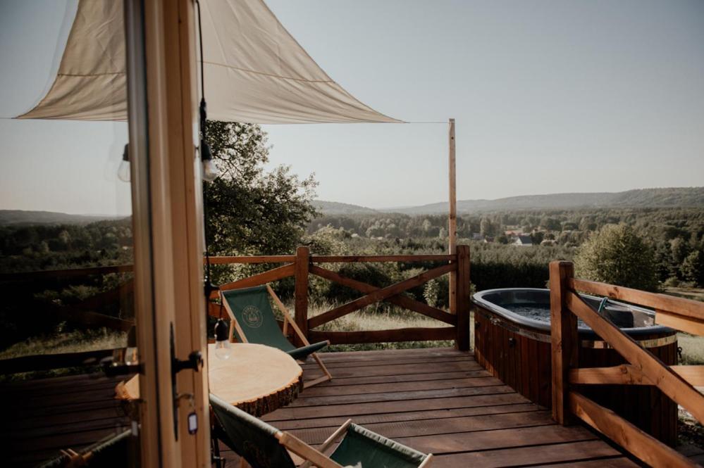 Jurty Z Widokiem, Prywatna Balia- Dzikolas Glamping Krasnobrod Ngoại thất bức ảnh