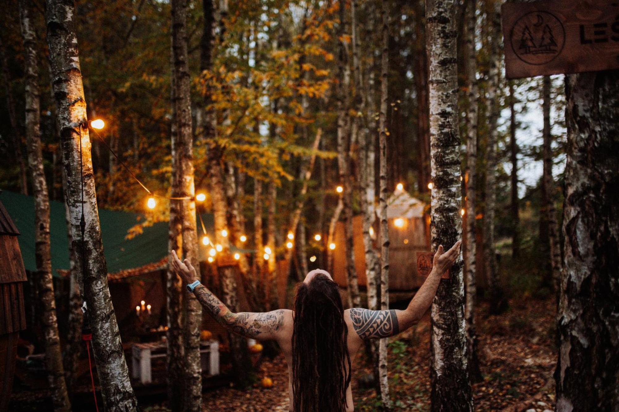 Jurty Z Widokiem, Prywatna Balia- Dzikolas Glamping Krasnobrod Ngoại thất bức ảnh
